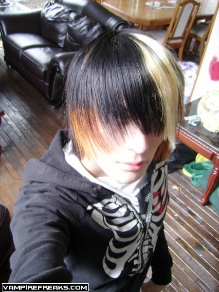 emo boy blond.jpg